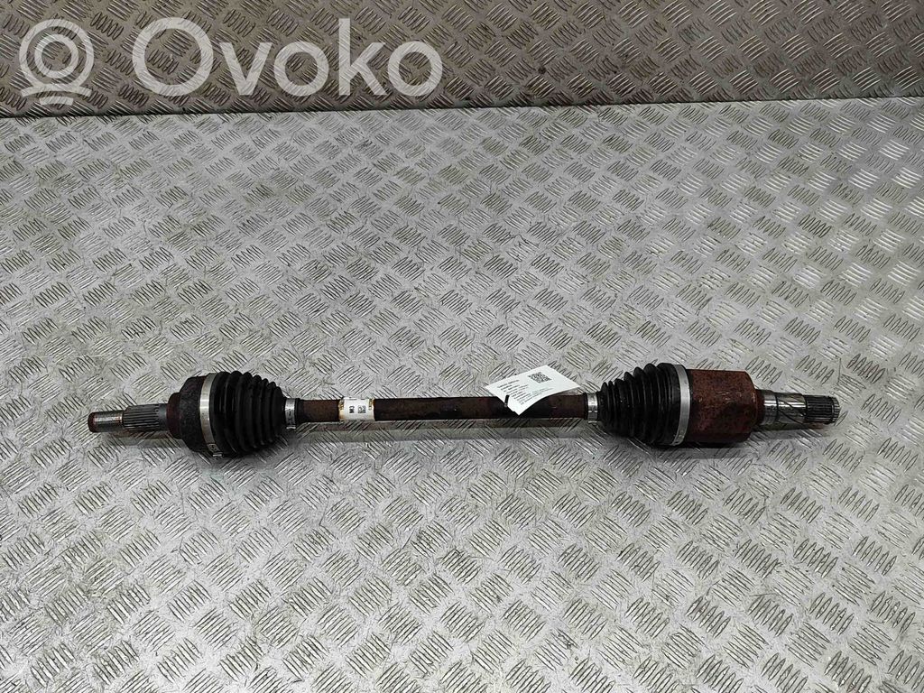 Takavetoakseli   153667000B