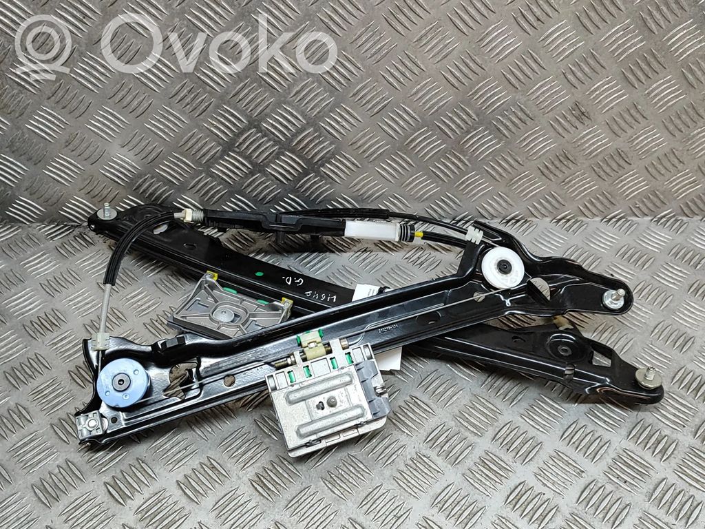Volkswagen Arteon Mechanizm podnoszenia szyby tylnej bez silnika