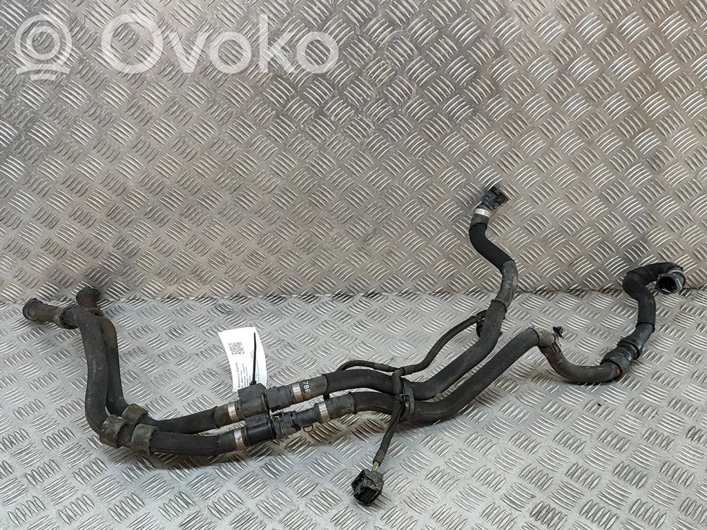 Peugeot 2008 II Moottorin vesijäähdytyksen putki/letku