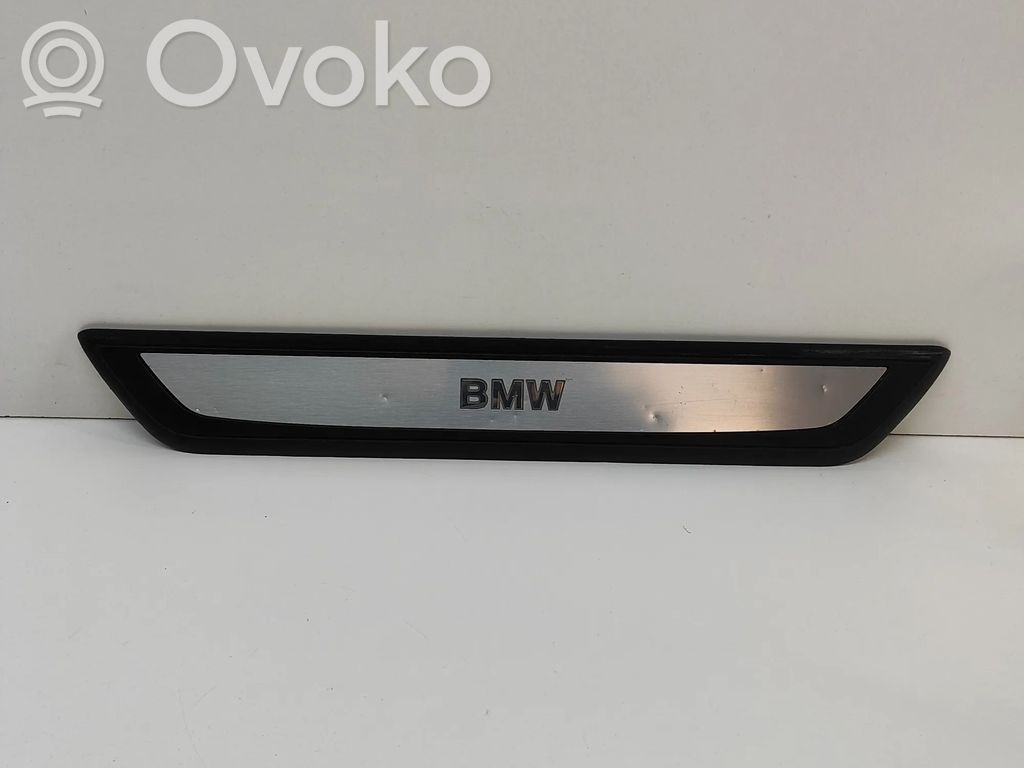 BMW 7 F01 F02 F03 F04 Osłona listwy przedniej 