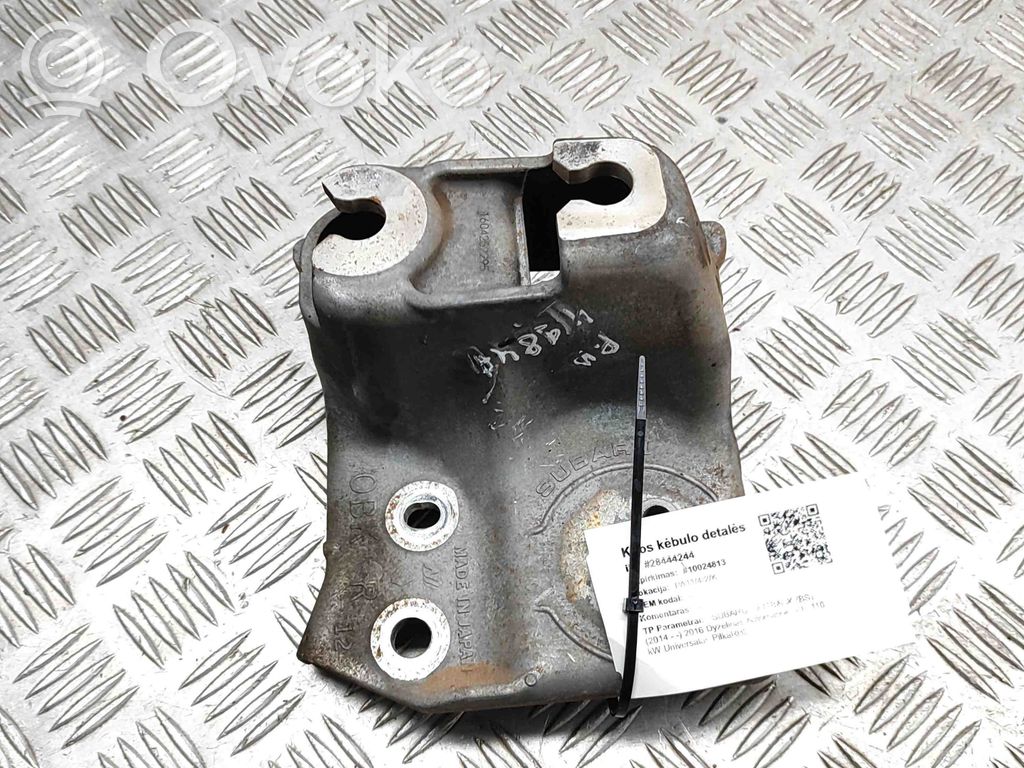 Engine mounting bracket   41032AJ050