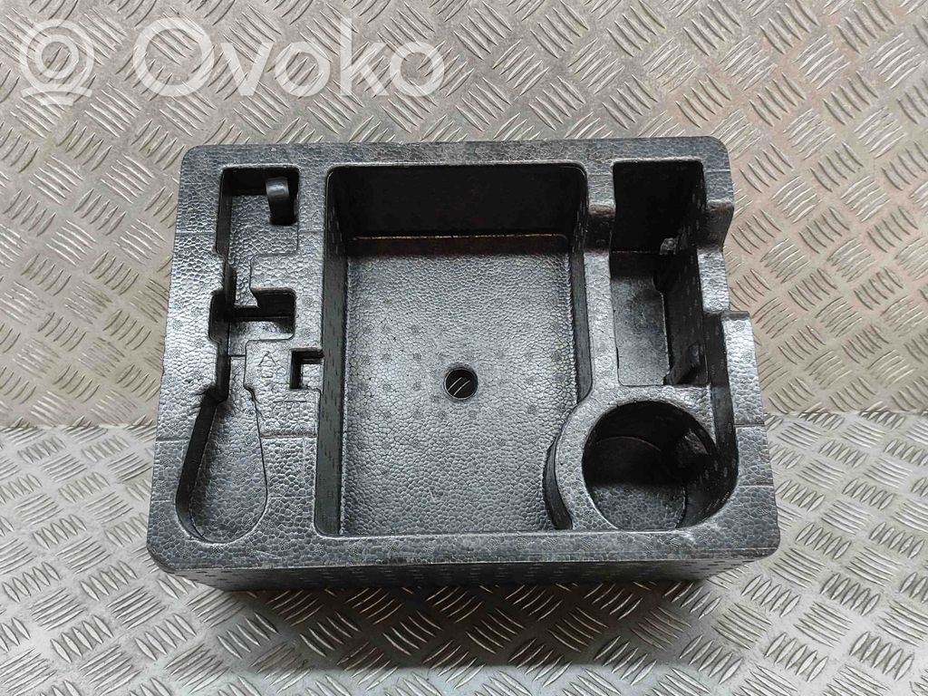 MG HS Altro elemento di rivestimento bagagliaio/baule 