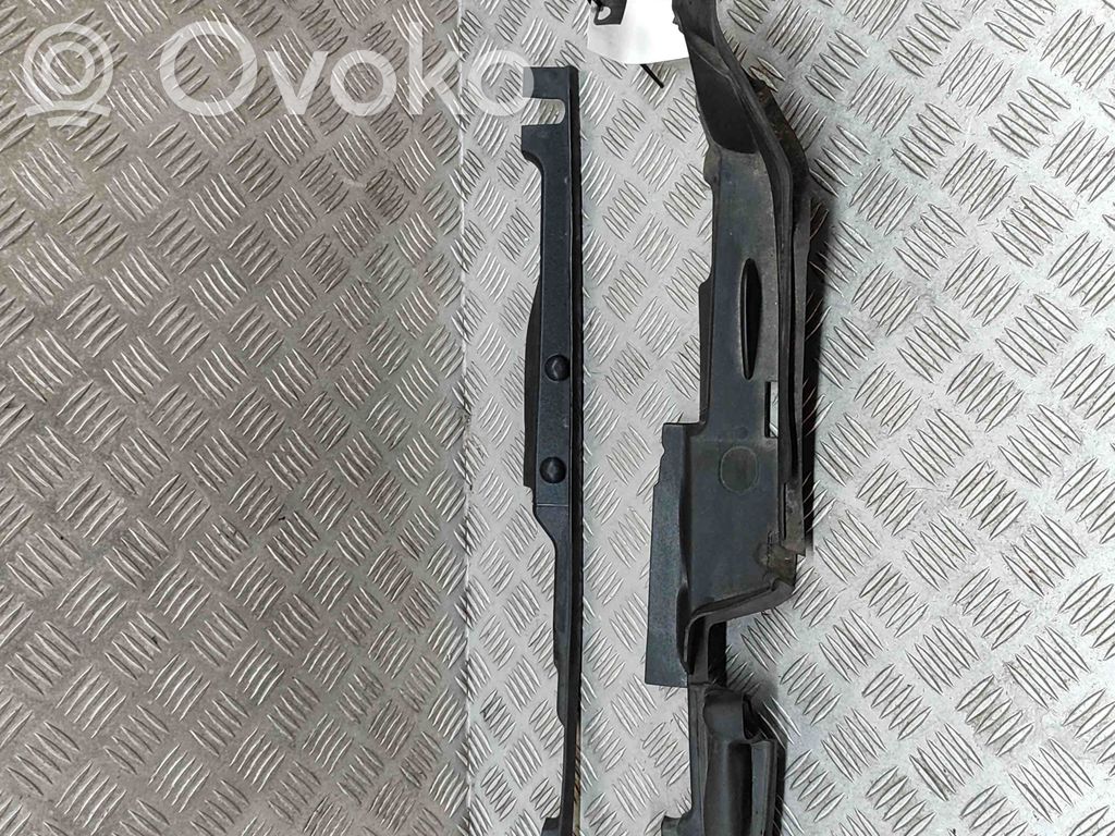 Audi A4 Allroad B9 Panel wykończeniowy błotnika 