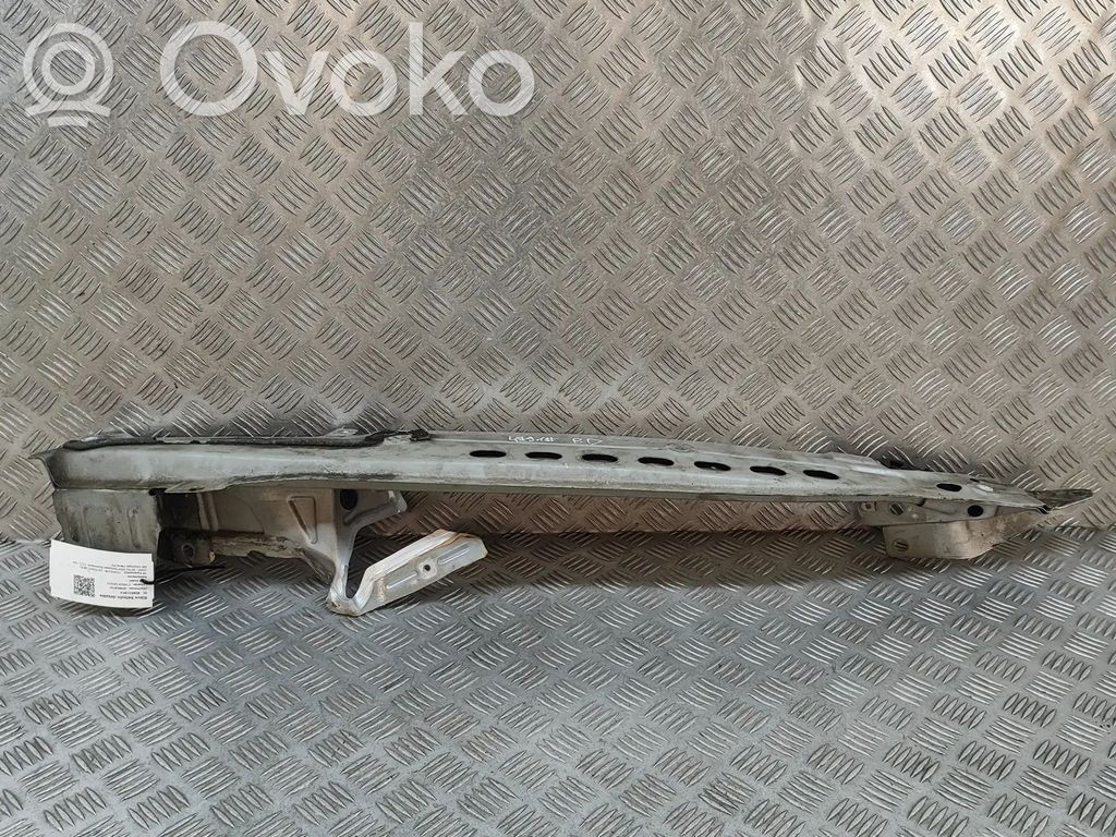 Porsche Cayenne (9PA) Support de montage d'aile