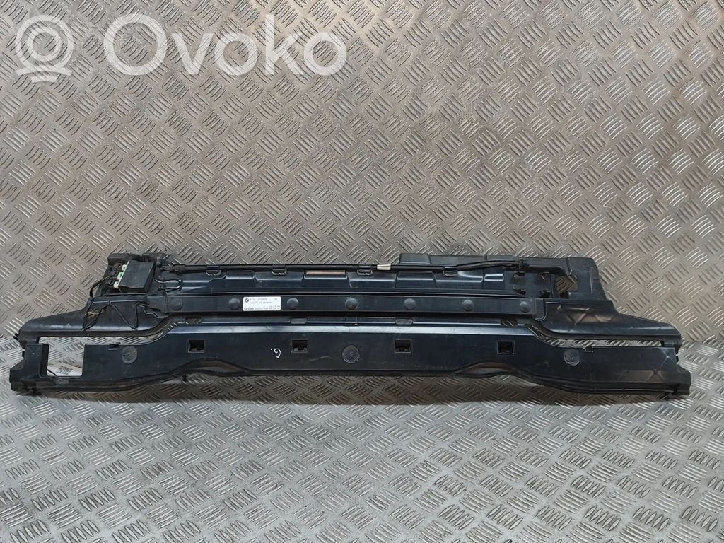 BMW 5 F10 F11 Uchwyt / Mocowanie zderzaka tylnego