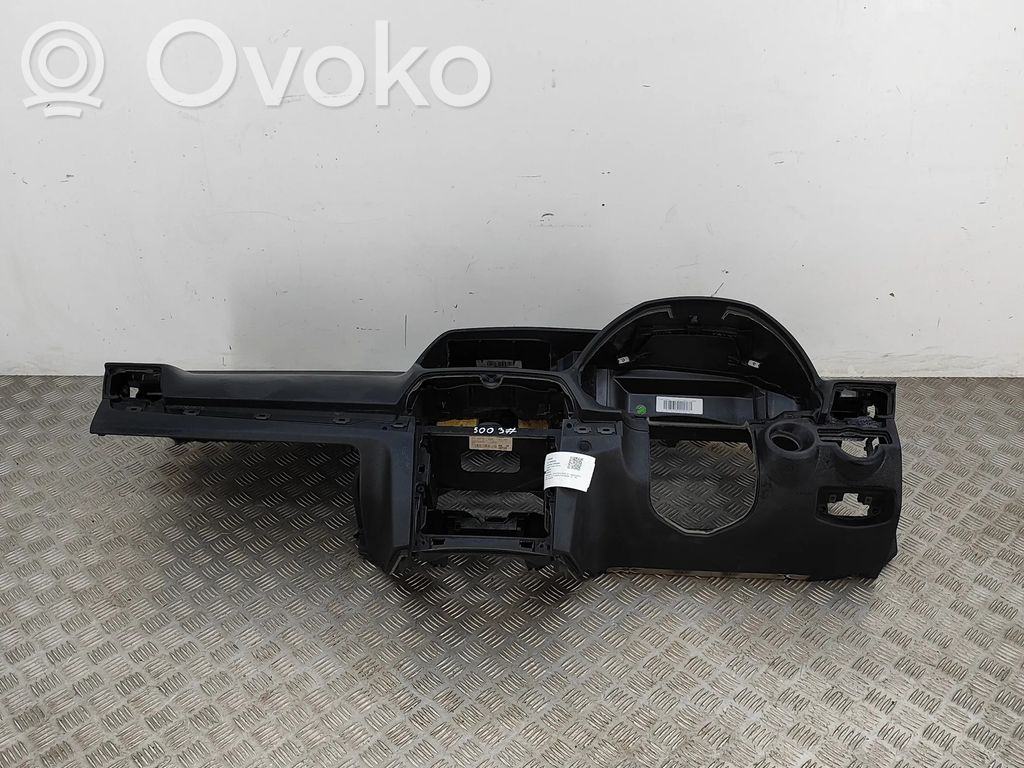 Mercedes-Benz E C207 W207 Panel de instrumentos 
