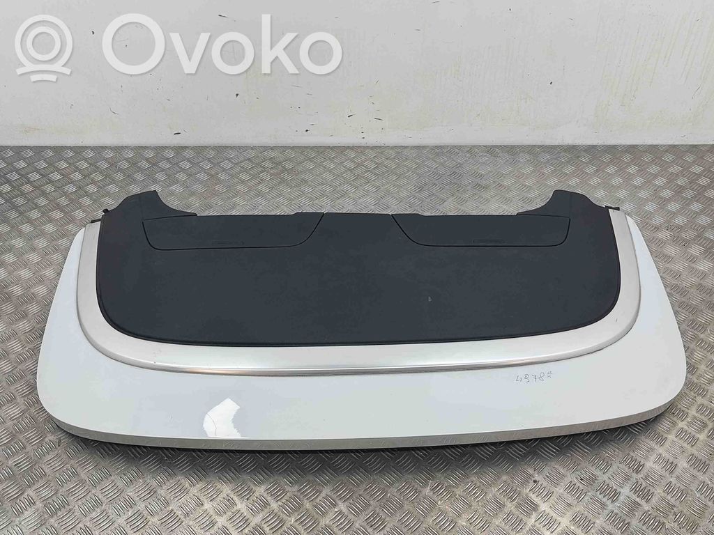 Tailgate/trunk/boot lid   8F0825177E