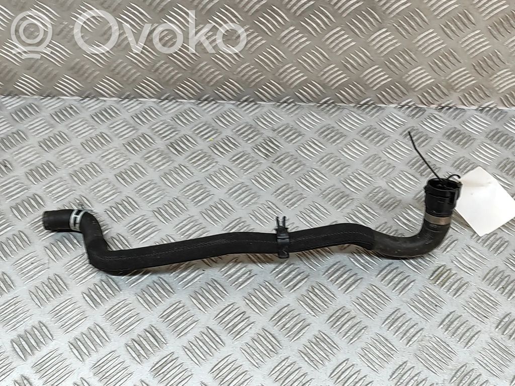 BMW 3 G20 G21 Tuyau de liquide de refroidissement moteur