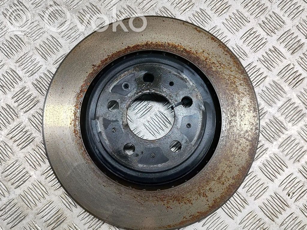 Tesla Model Y Takajarrulevy 