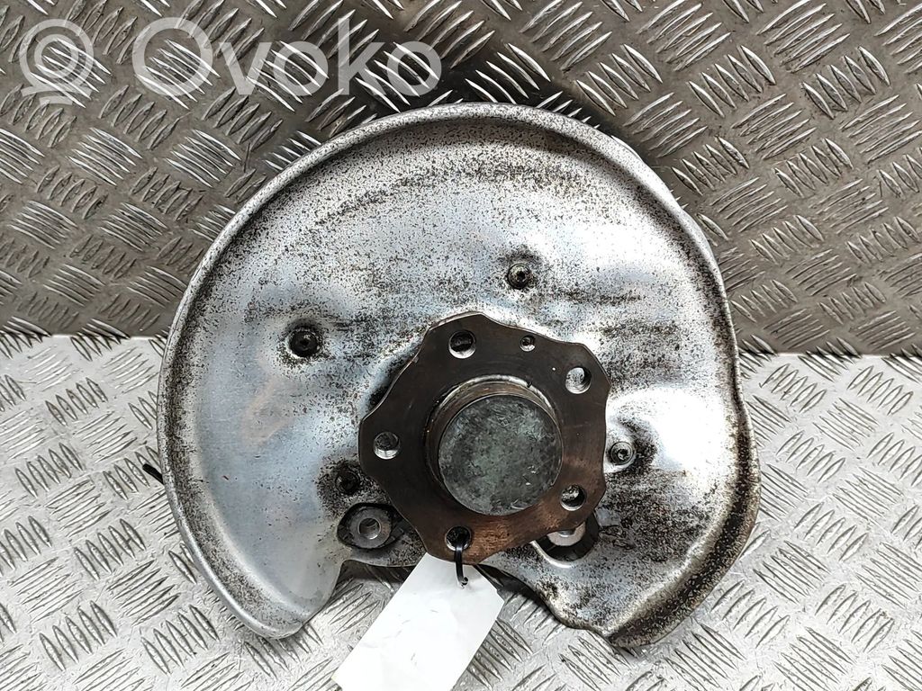 Audi A5 Cubo de rueda trasera 