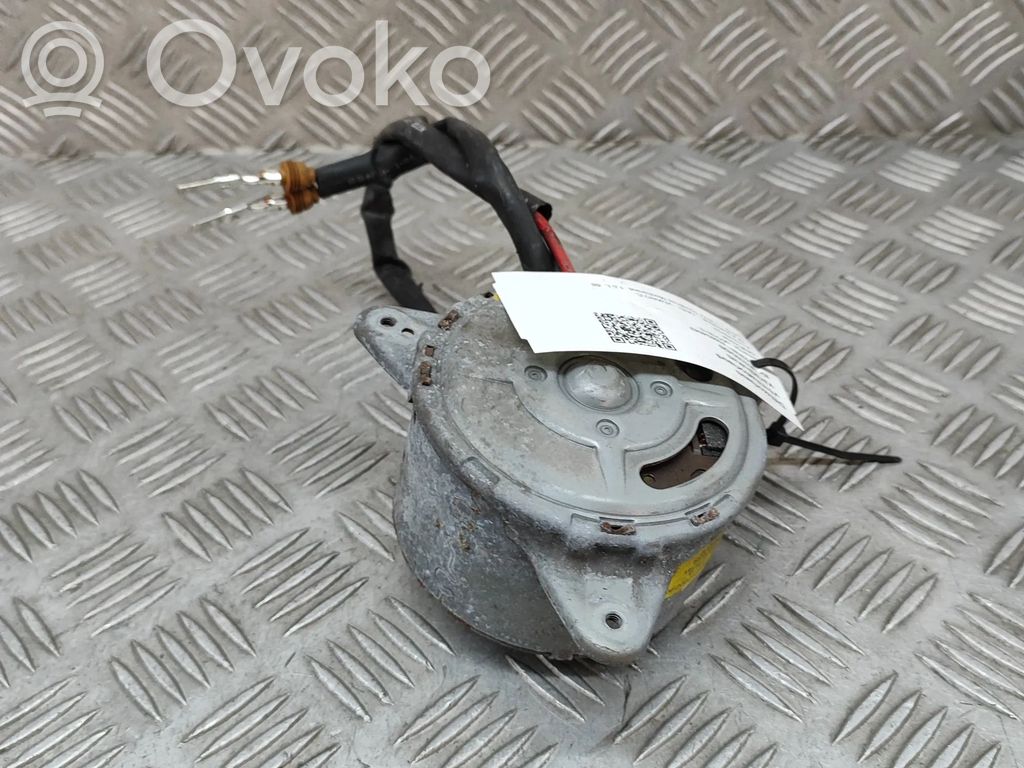Opel Vivaro Elektrolüfter 