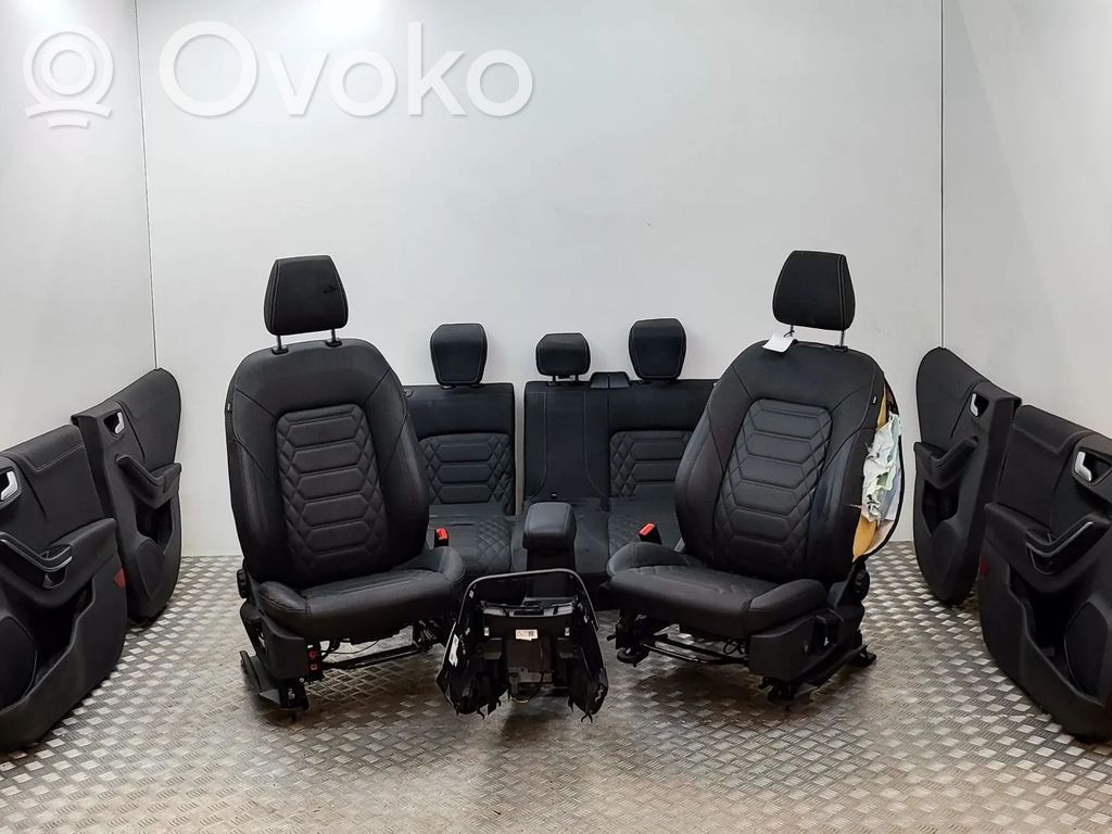 Set interni   H1BBA632A22AG,HU5A96613A39BP,H1BBA045M62DM,L1TBS27407CF