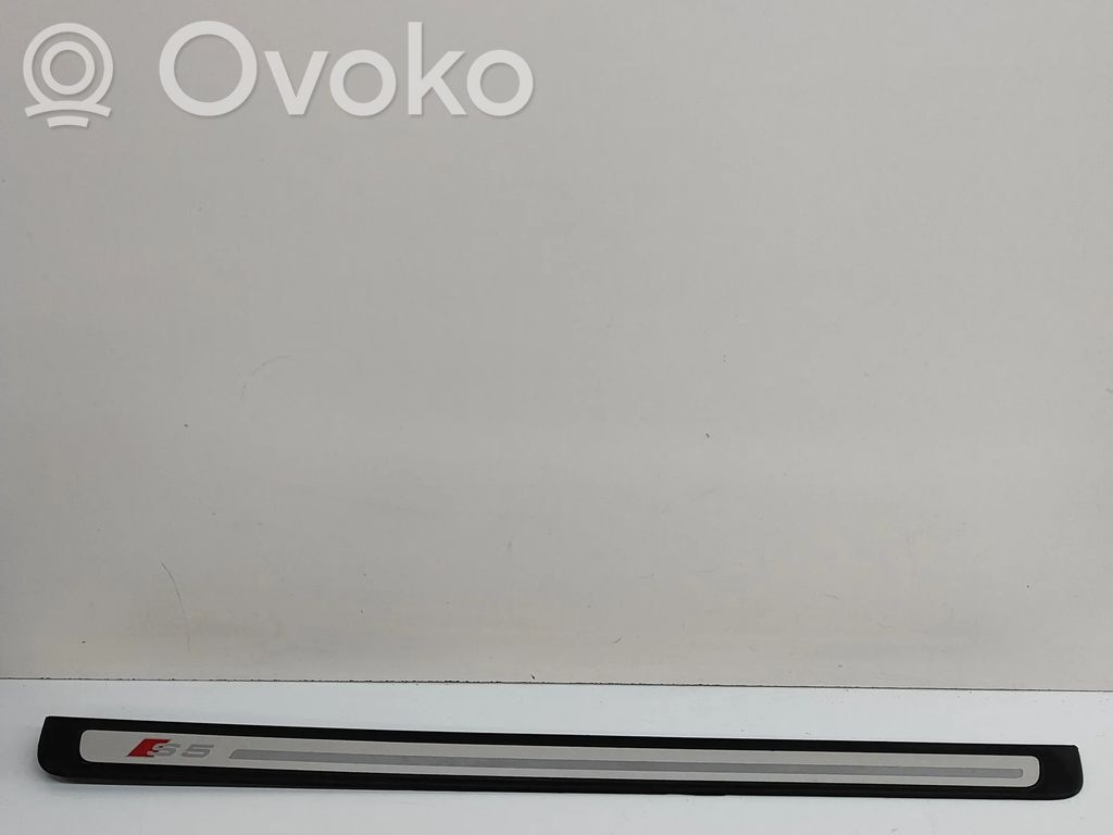 Audi A5 Etuoven kynnyksen suojalista 