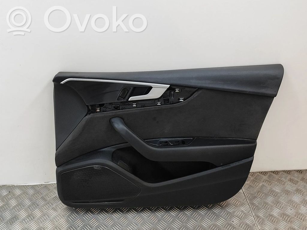 Audi A5 Boczki / Poszycie drzwi przednich 