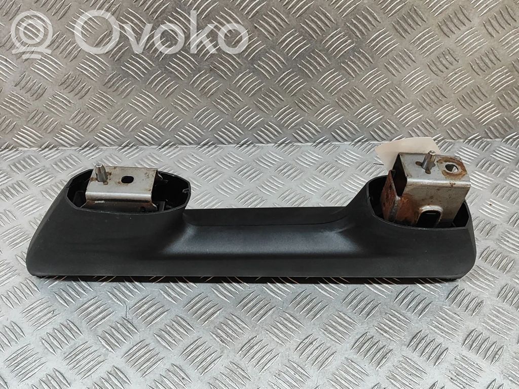Tesla Model X Kita salono detalė 