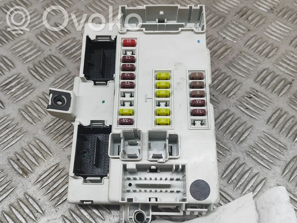 Fiat 500L Módulo de fusible 