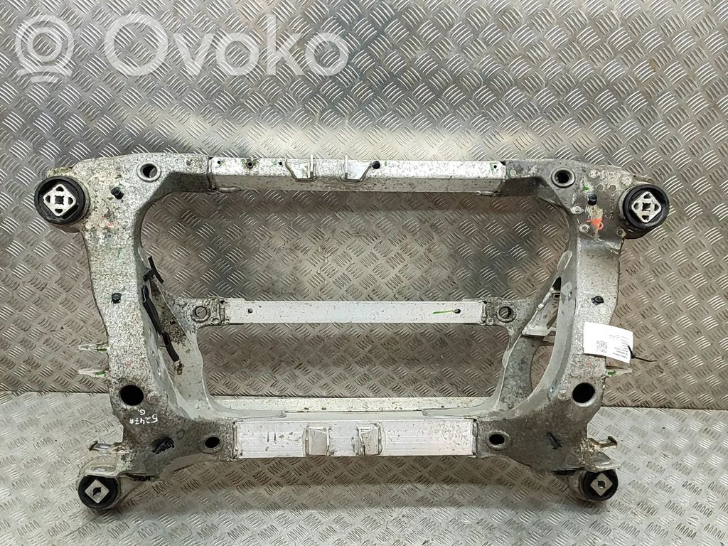 Tesla Model X Galinis traversas 