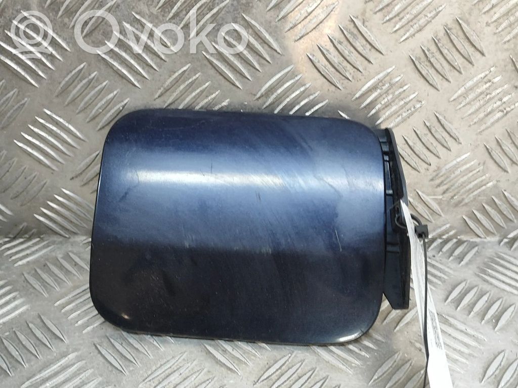 Audi A8 S8 D2 4D Polttoainesäiliön korkki 