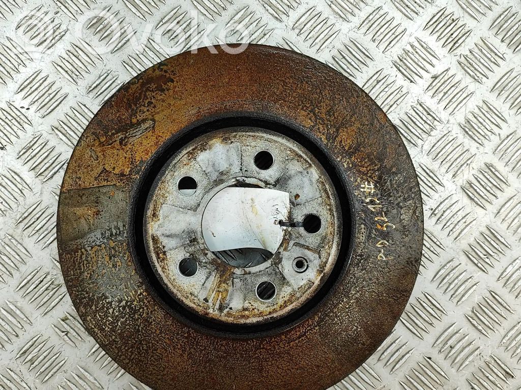 Audi A4 S4 B9 8W Etujarrulevy 