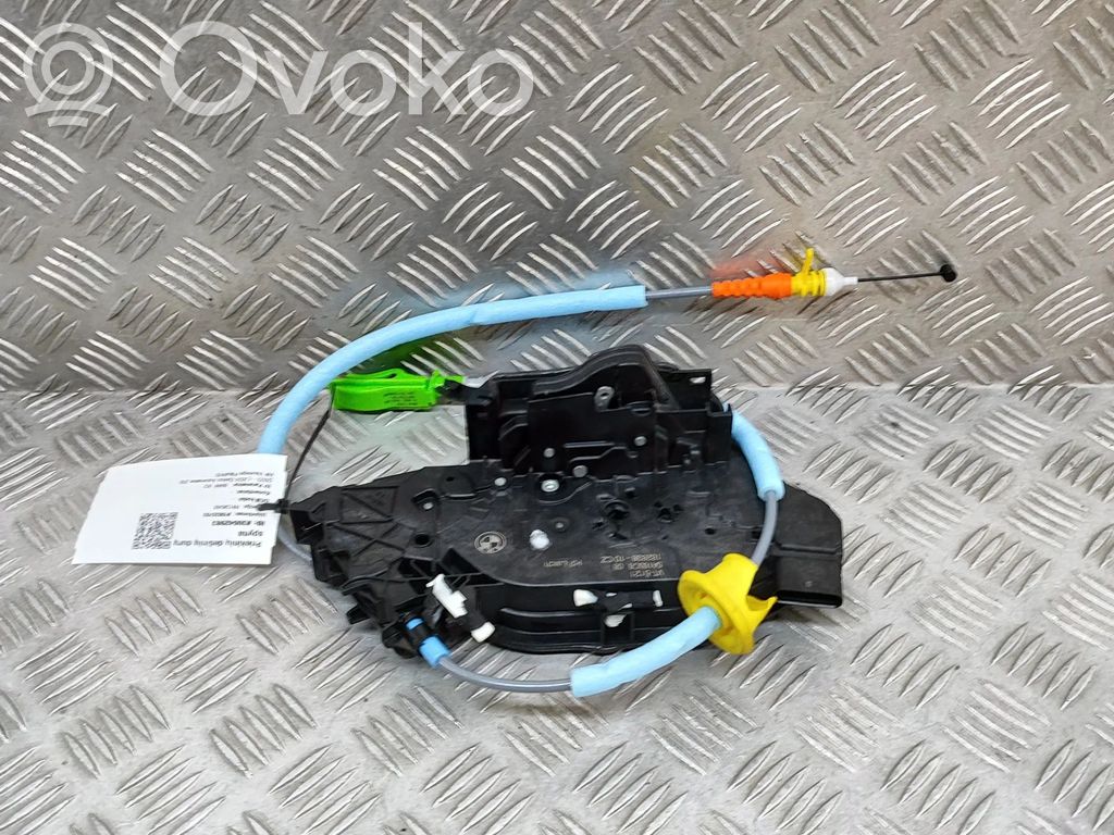 BMW X2 U10 Front door lock 