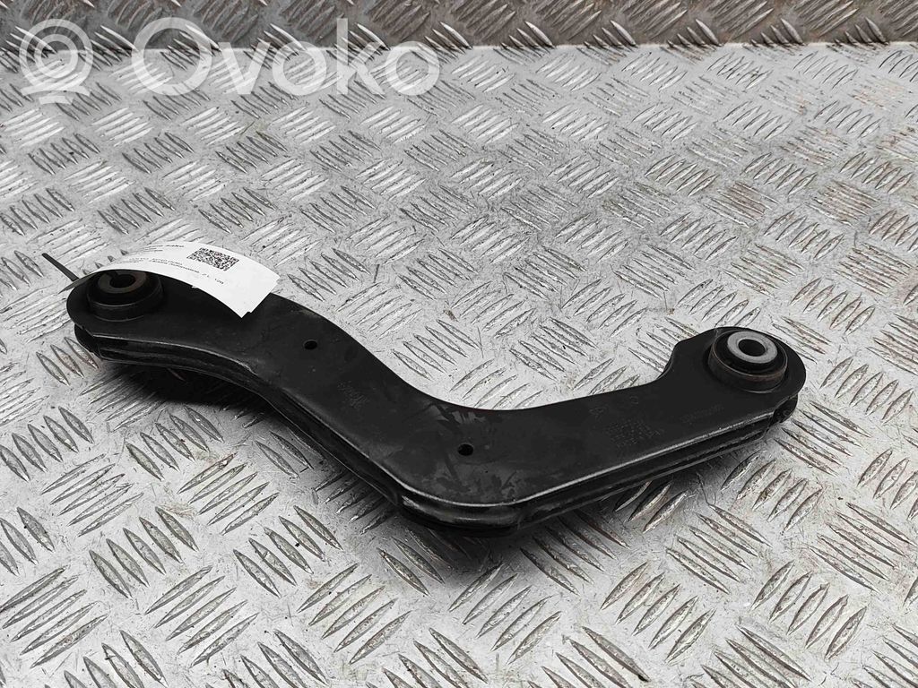 Volvo XC40 Braccio di controllo sospensione posteriore superiore/braccio oscillante 