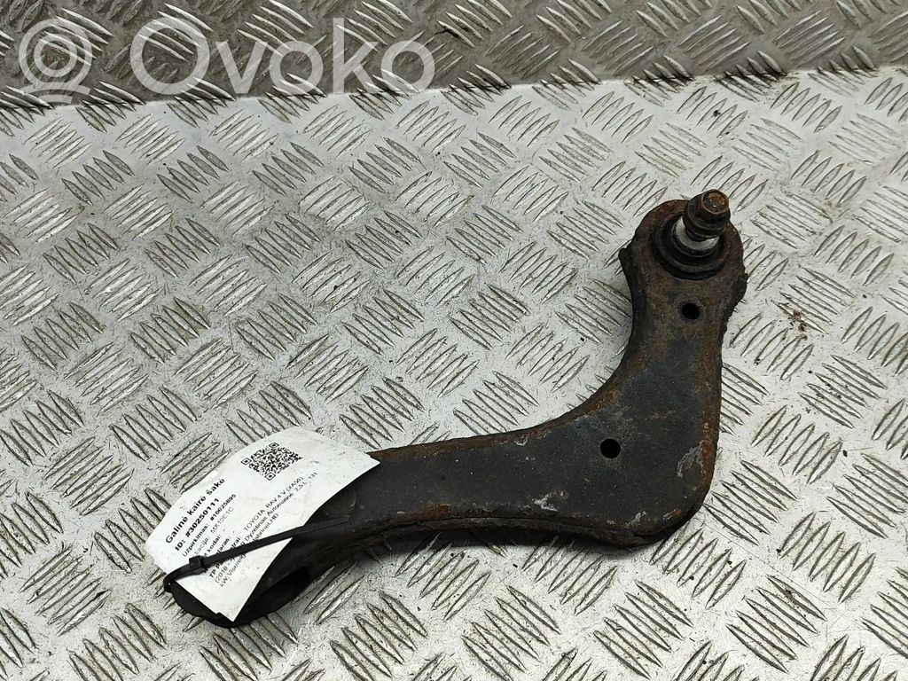 Toyota RAV 4 (XA50) Plaukti un sviras 