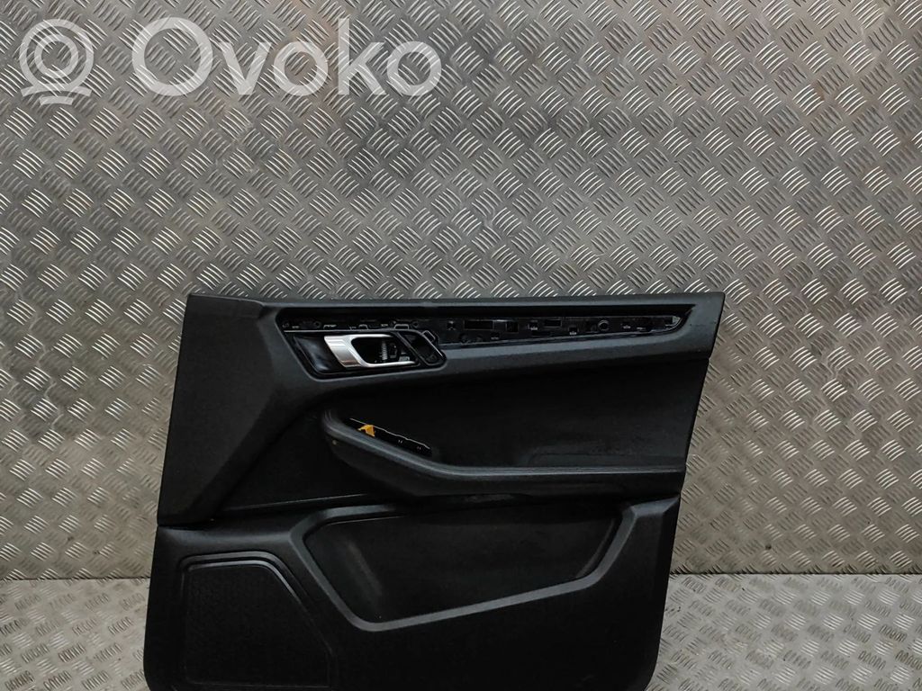 Porsche Macan (95B) Rivestimento del pannello della portiera anteriore 