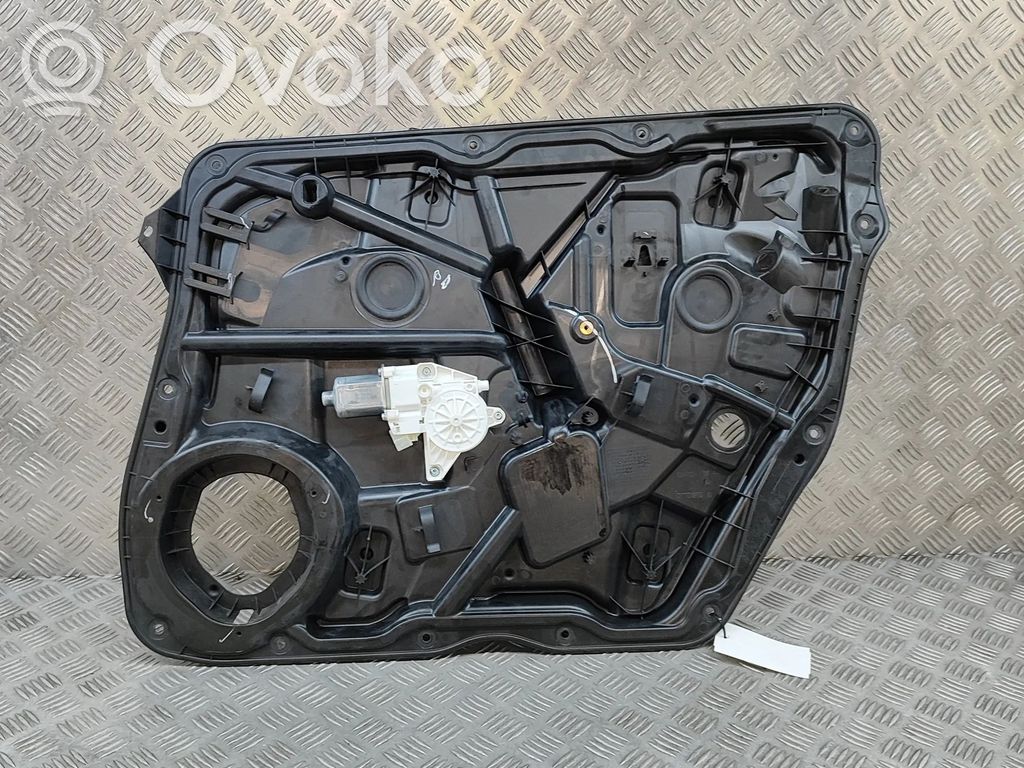Mercedes-Benz GLE (W166 - C292) Macara ușă față cu motor 