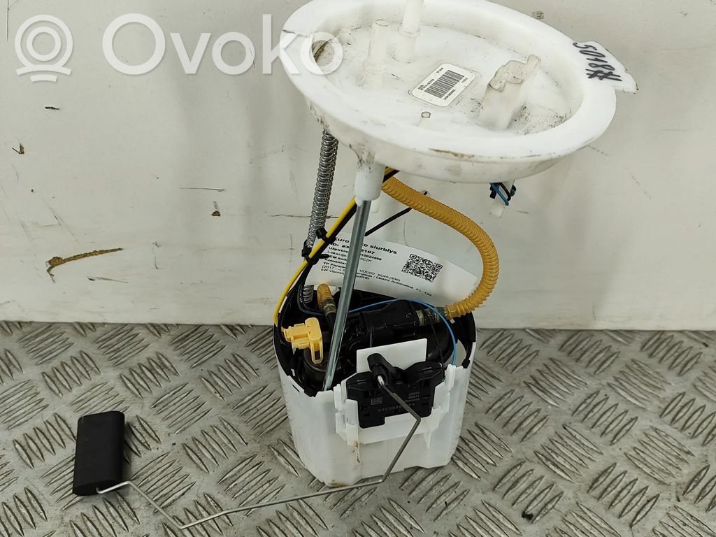 Volvo XC40 Pompa carburante immersa