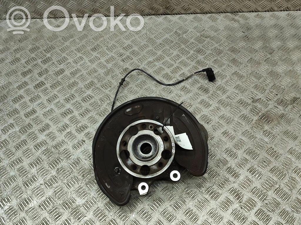 Cubo de rueda trasera   A2133503205