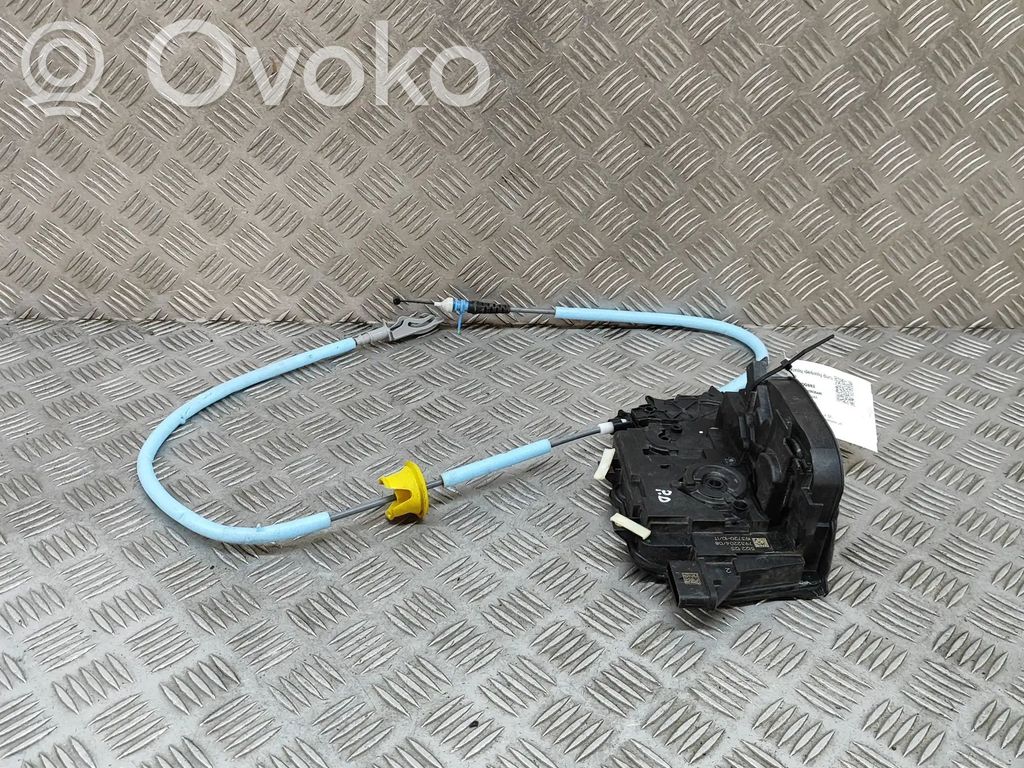 BMW iX Zamek drzwi przednich 