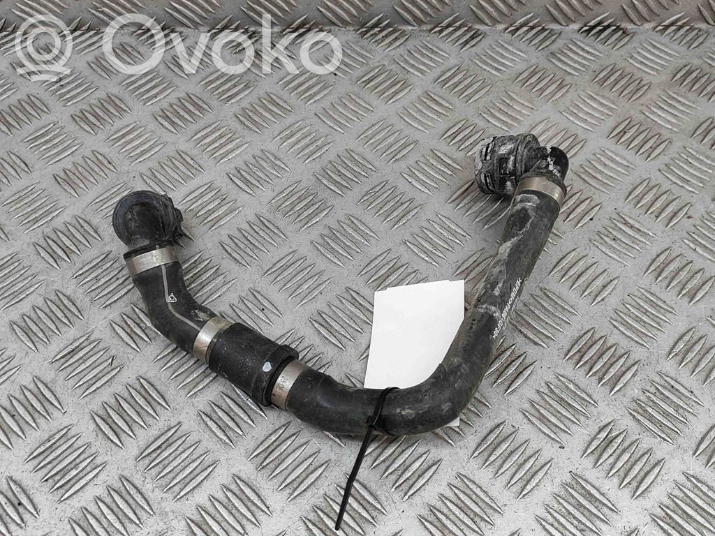 BMW iX Engine coolant pipe/hose 