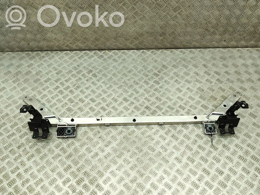 Volvo V60 Panel mocowania chłodnicy / góra 