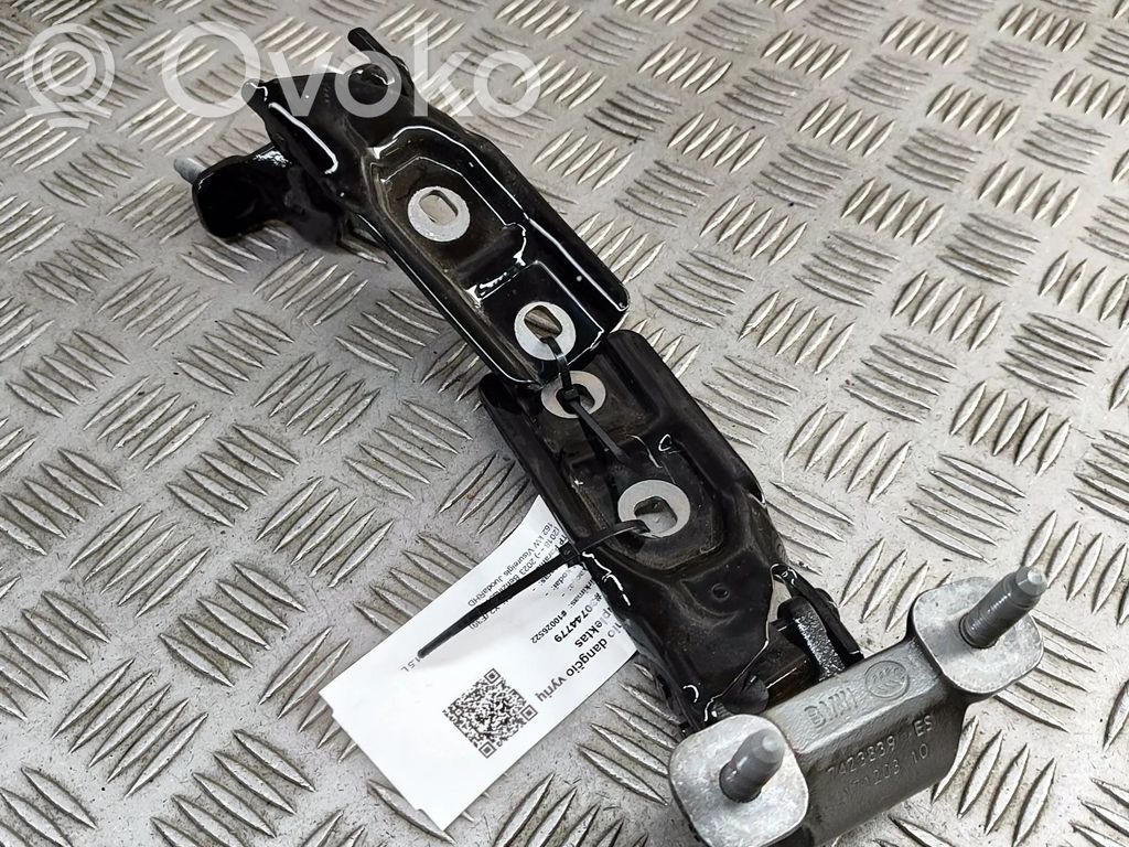 Tailgate/trunk/boot hinge   7423840,7423839