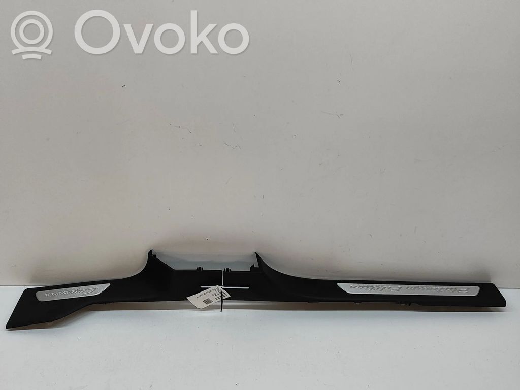 Porsche Cayenne (9Y0 9Y3) Osłona słupka szyby przedniej / A 