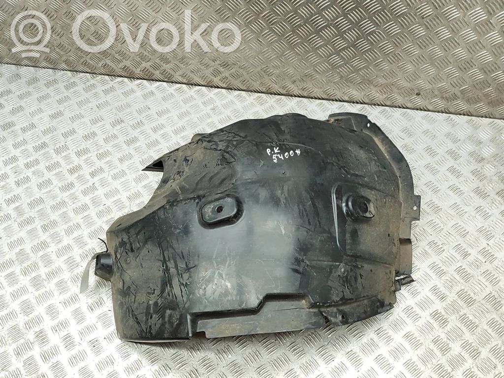 Mercedes-Benz Sprinter W907 W910 Rivestimento paraspruzzi passaruota anteriore 