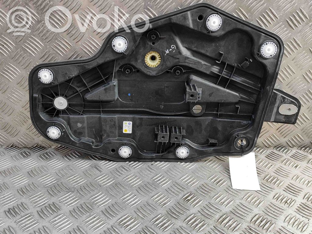 Skoda Enyaq iV Alzacristalli della portiera posteriore con motorino 