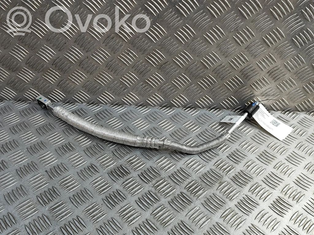 Skoda Enyaq iV Ilmastointilaitteen putki (A/C) 