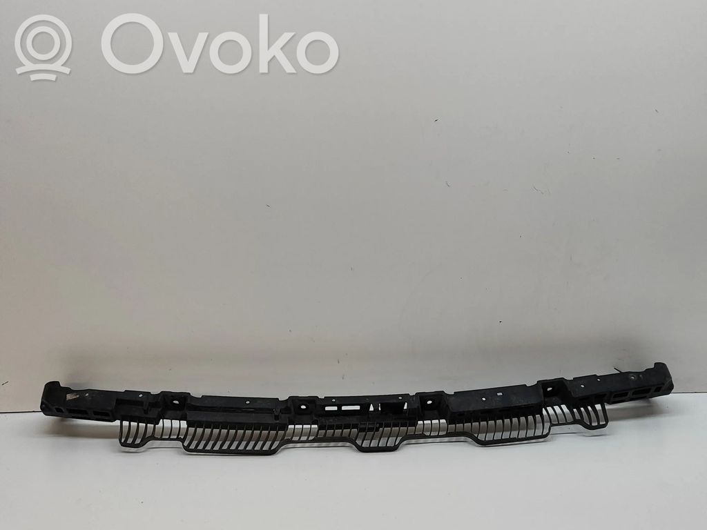 Volkswagen Golf VII Staffa di rinforzo montaggio del paraurti posteriore