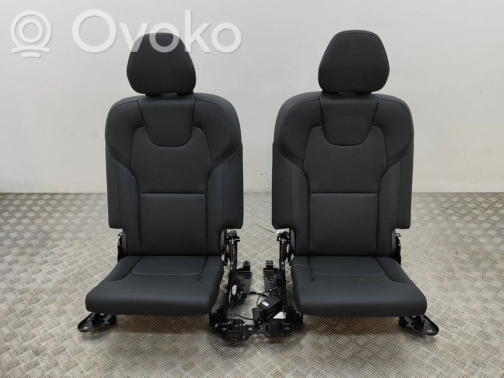Volvo XC90 Takaistuin 