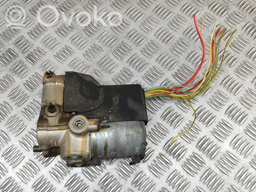 Mercedes-Benz E W124 Bomba de ABS 