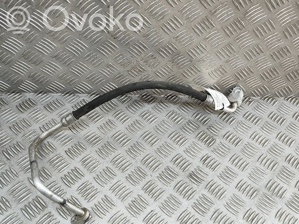 Volkswagen Taigo Ilmastointilaitteen putki (A/C) 
