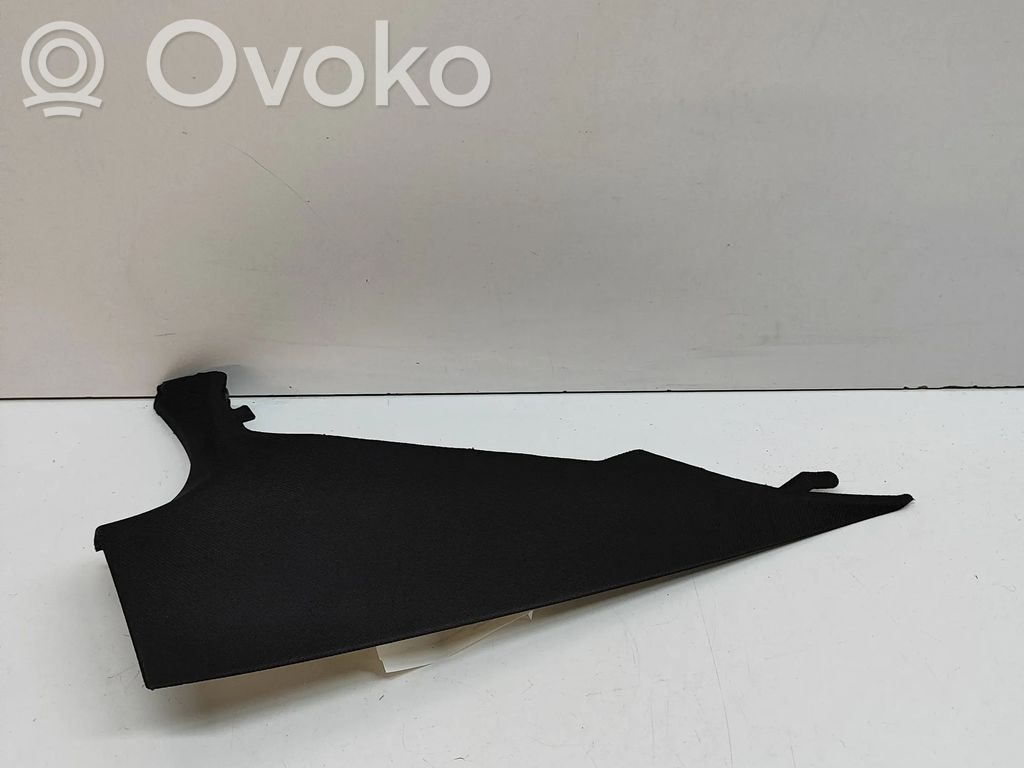 Osłona środkowa słupka / C   7384533,8065027