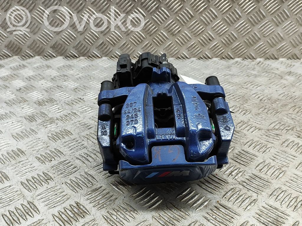 BMW 5 G60 G61 Tylny zacisk hamulcowy 