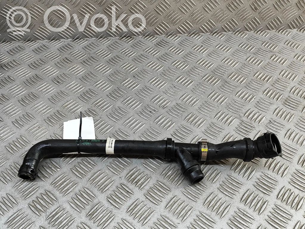 BMW 5 G60 G61 Conductă/furtun lichid de răcire motor 