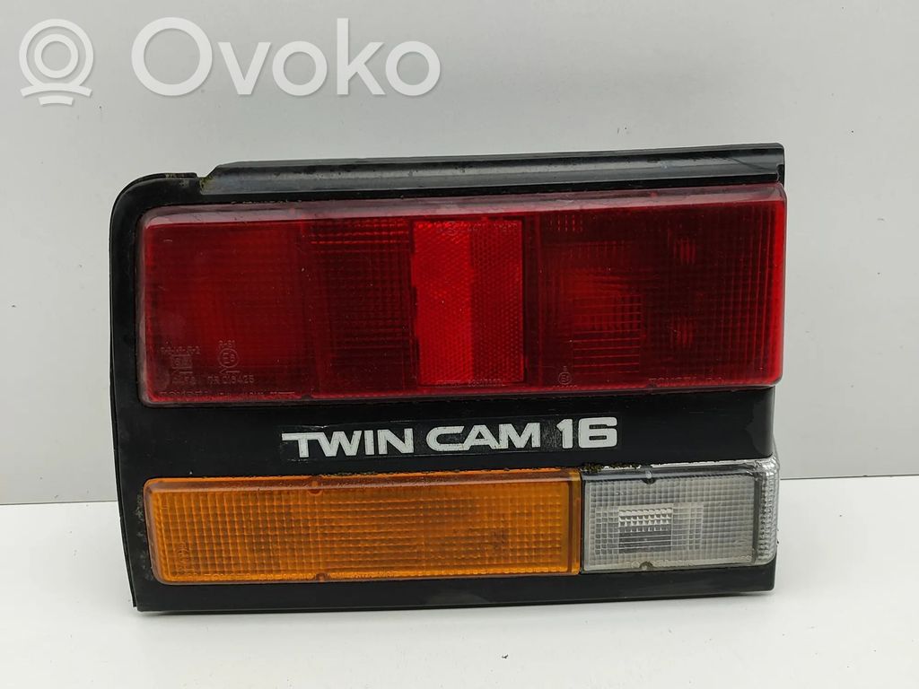 Toyota MR2 (W10) I Luci posteriori 
