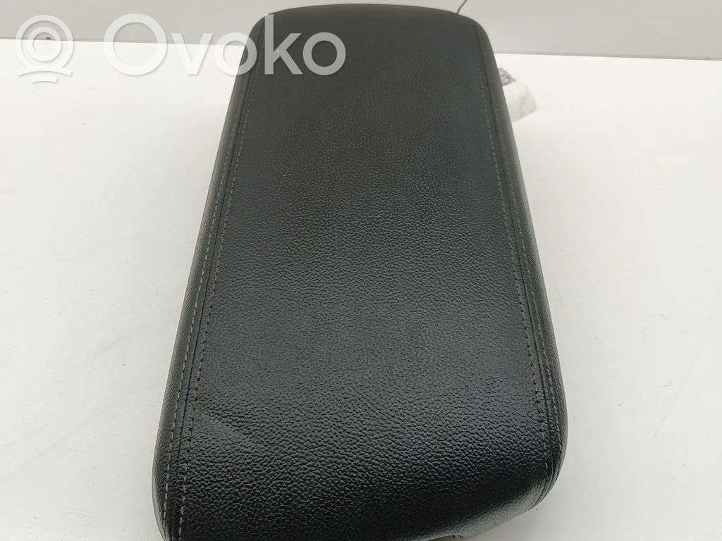 Armrest   84660D4900FF4