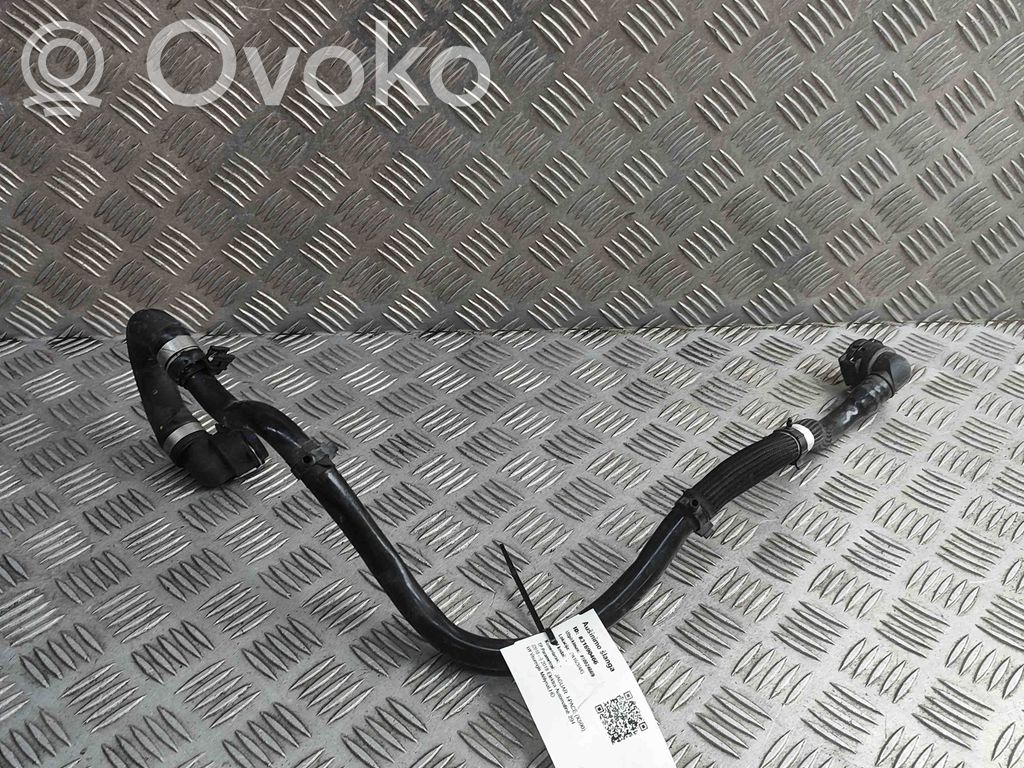 Jaguar I-Pace Engine coolant pipe/hose 
