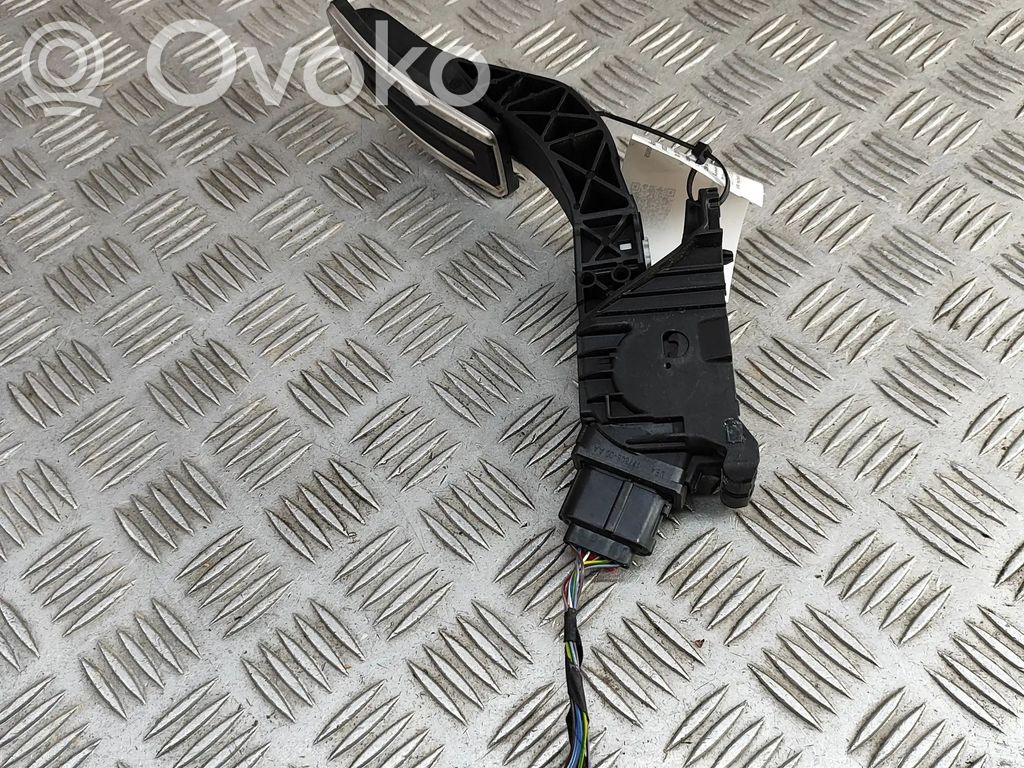 Volkswagen Polo VI Gaspedal 