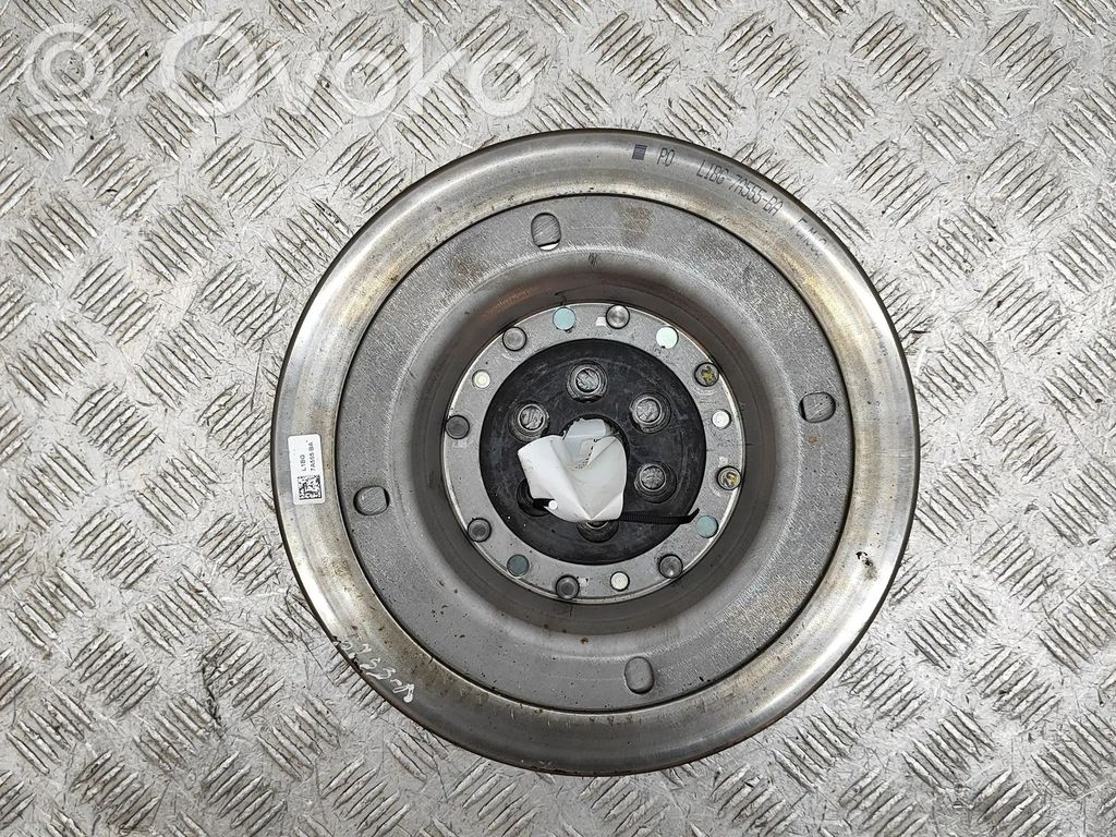 Ford Puma Volant moteur 